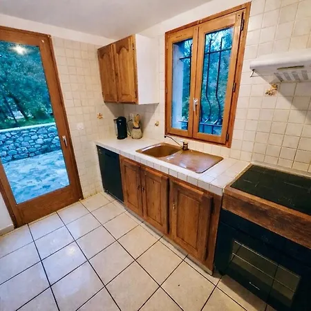 - Entre Campagne Et Appartement Corte (Corsica)