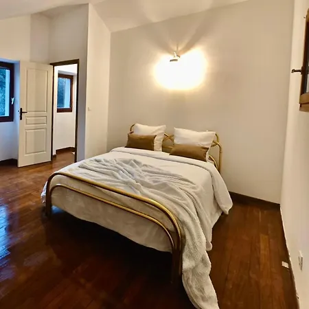 - Entre Campagne Et Appartement Corte (Corsica)