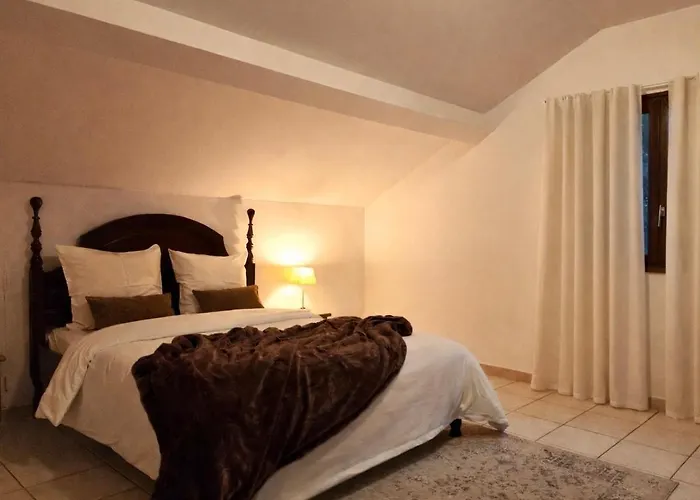 - Entre Campagne Et Appartement Corte (Corsica)